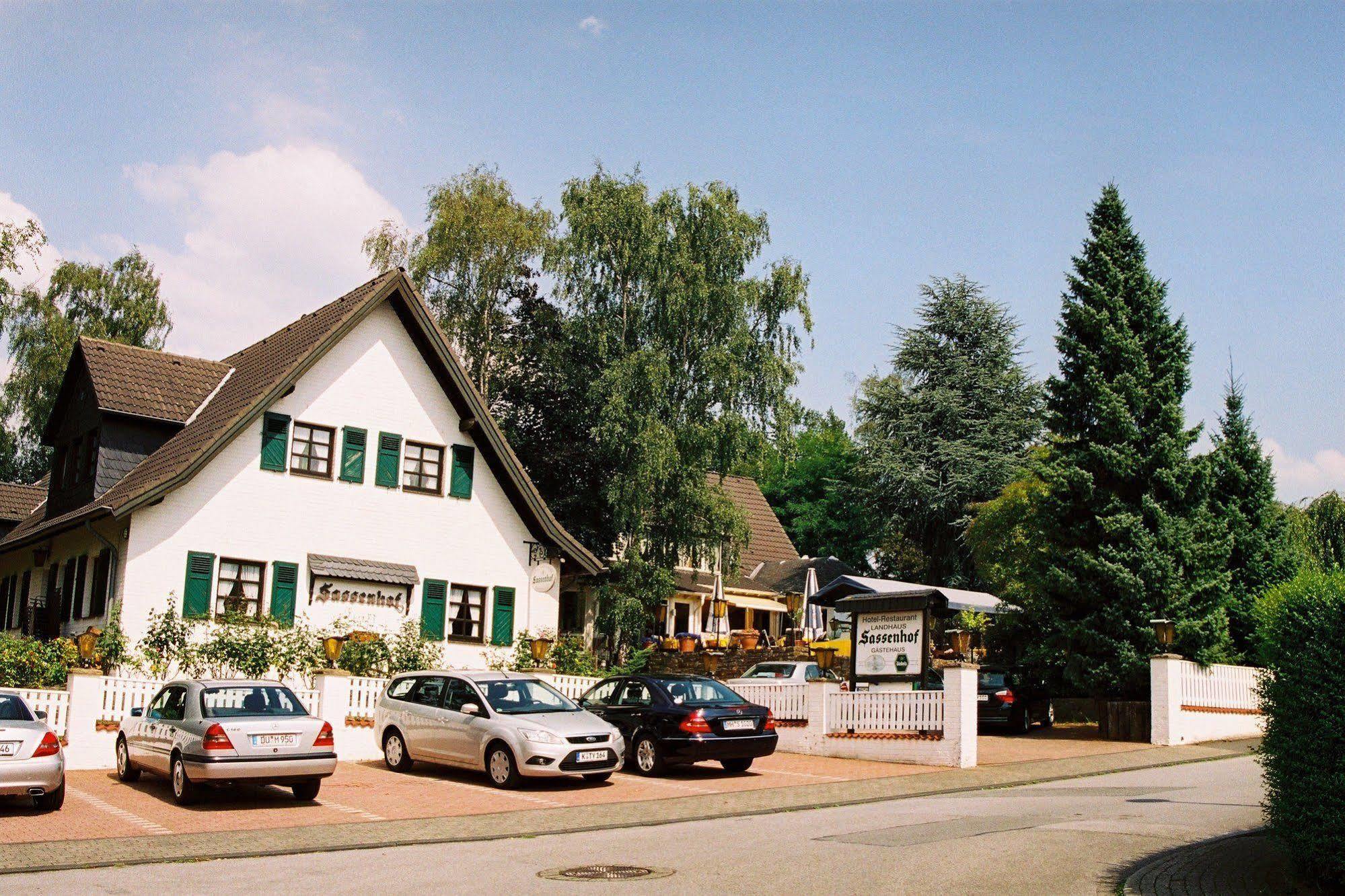 Landhaus Sassenhof Mülheim an der Ruhr Exterior photo